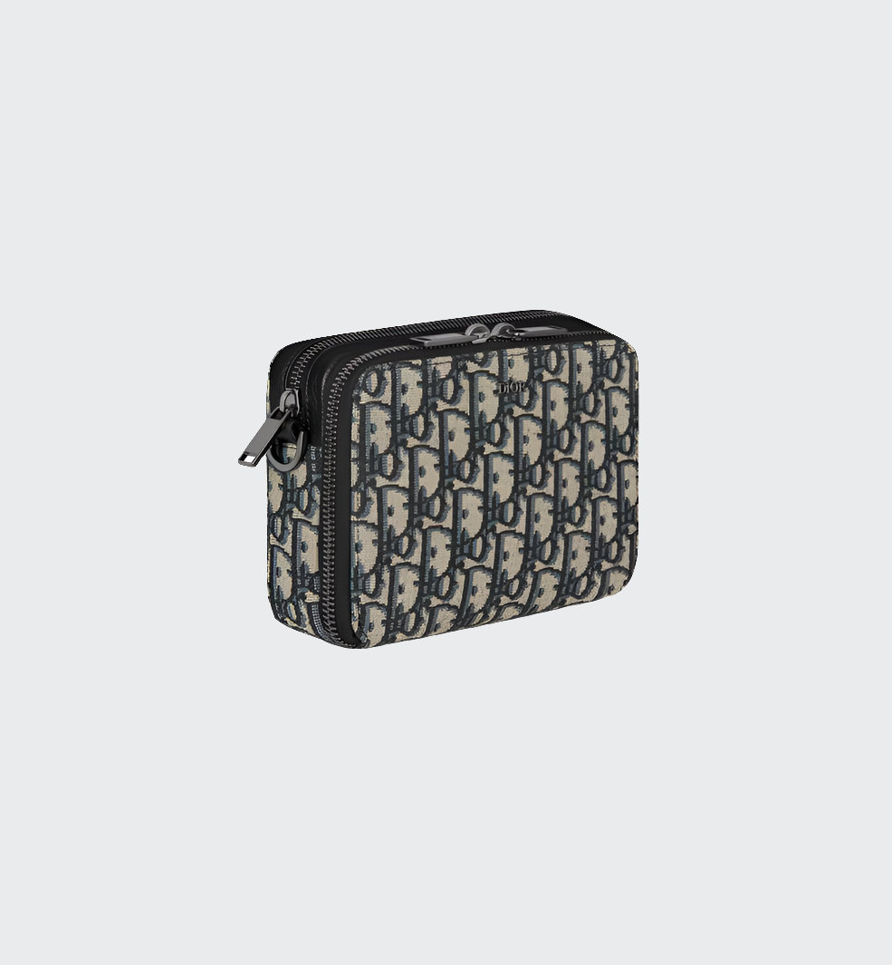 Pouch mit Reißverschluss und Riemen