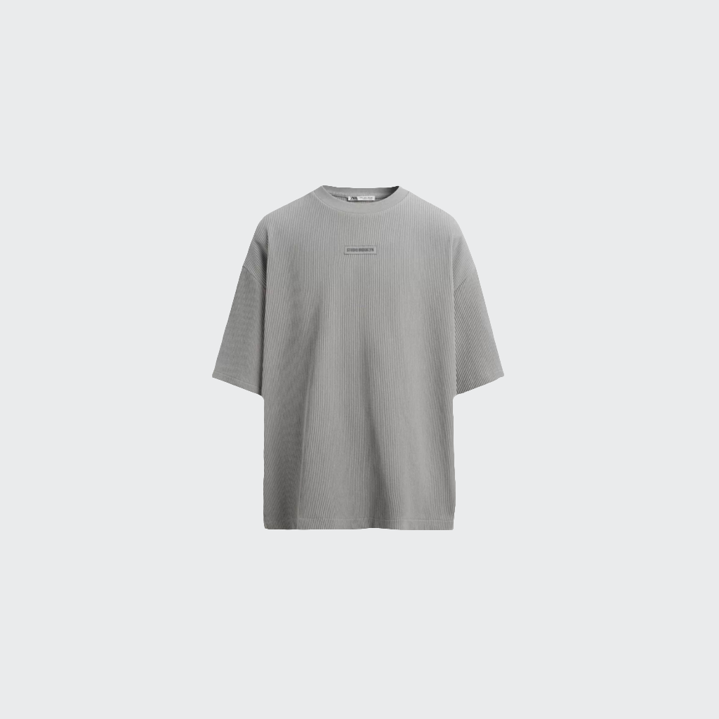T-Shirt mit Struktur-Aufnäher